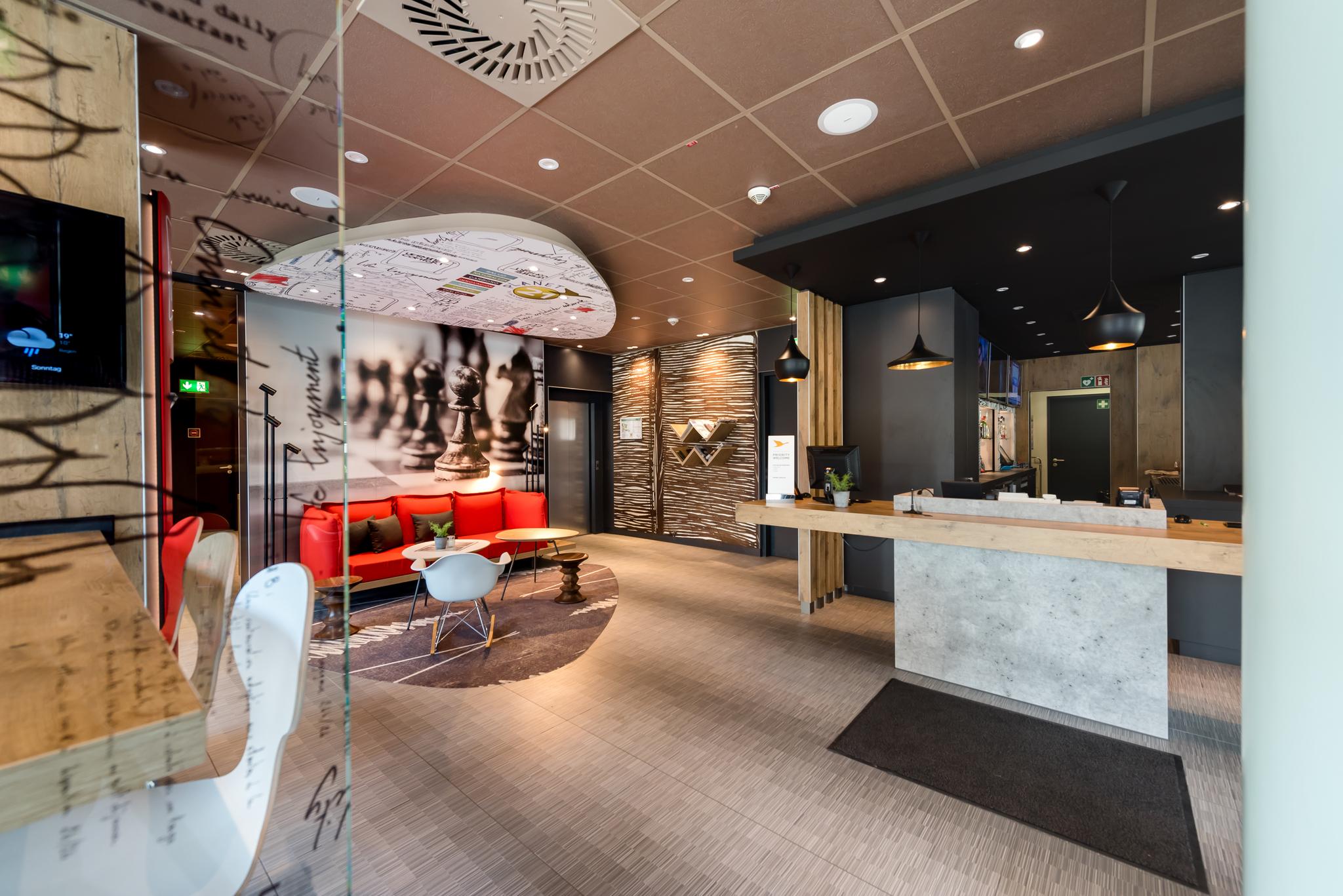 B&B Hotel Wuppertal-City Εξωτερικό φωτογραφία