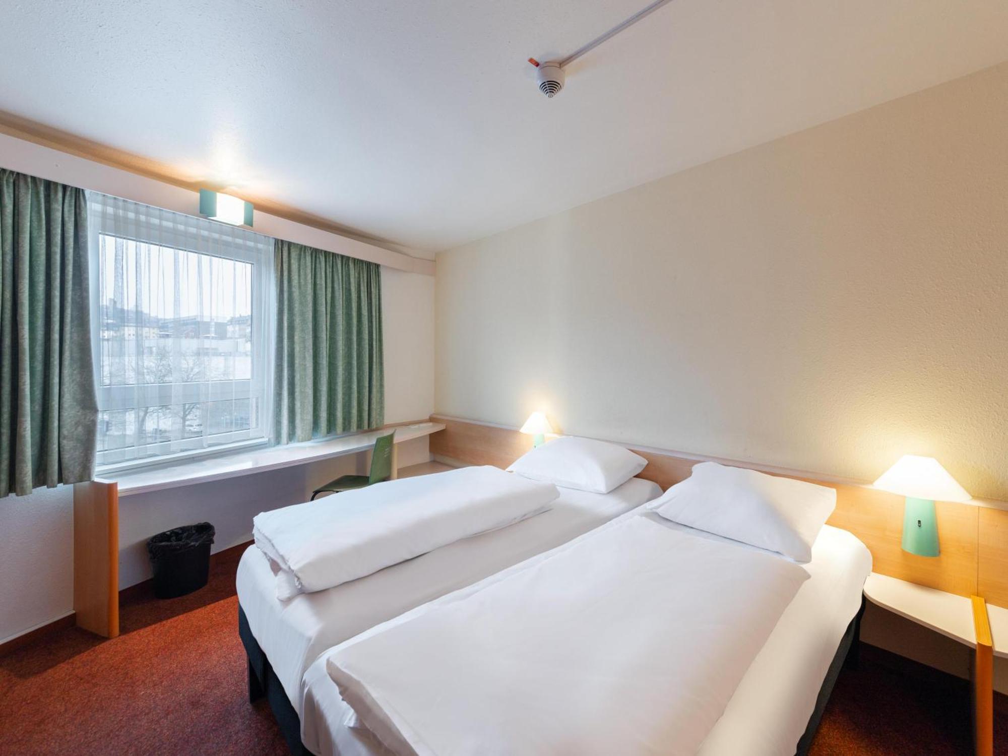 B&B Hotel Wuppertal-City Εξωτερικό φωτογραφία