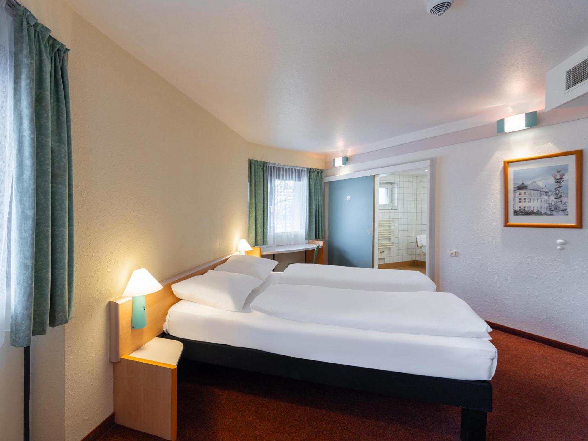 B&B Hotel Wuppertal-City Εξωτερικό φωτογραφία