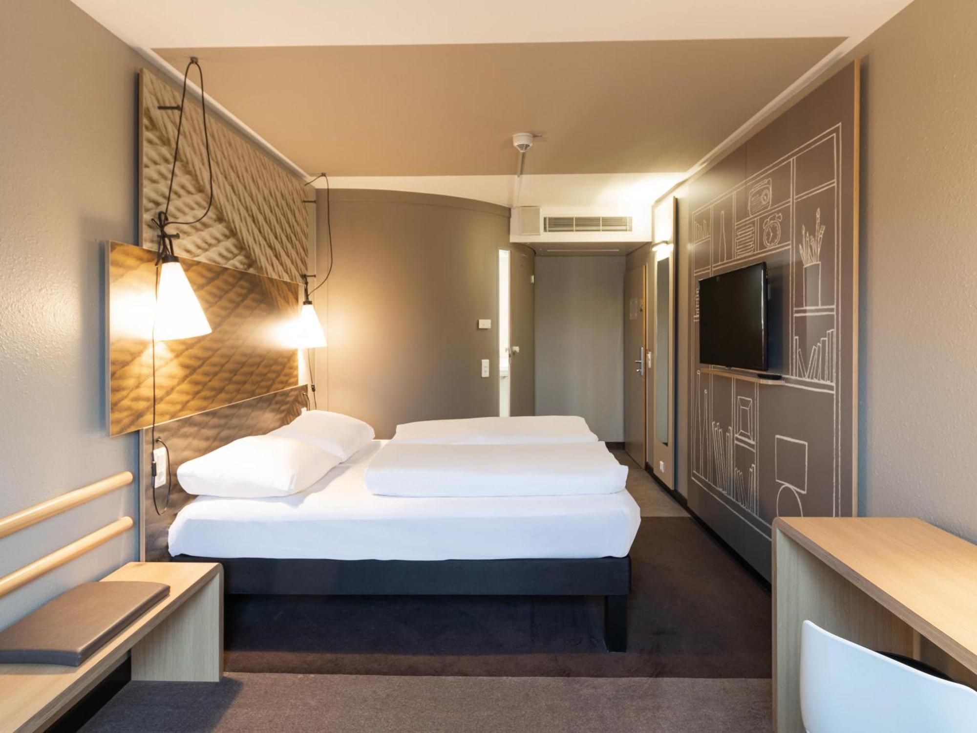 B&B Hotel Wuppertal-City Εξωτερικό φωτογραφία