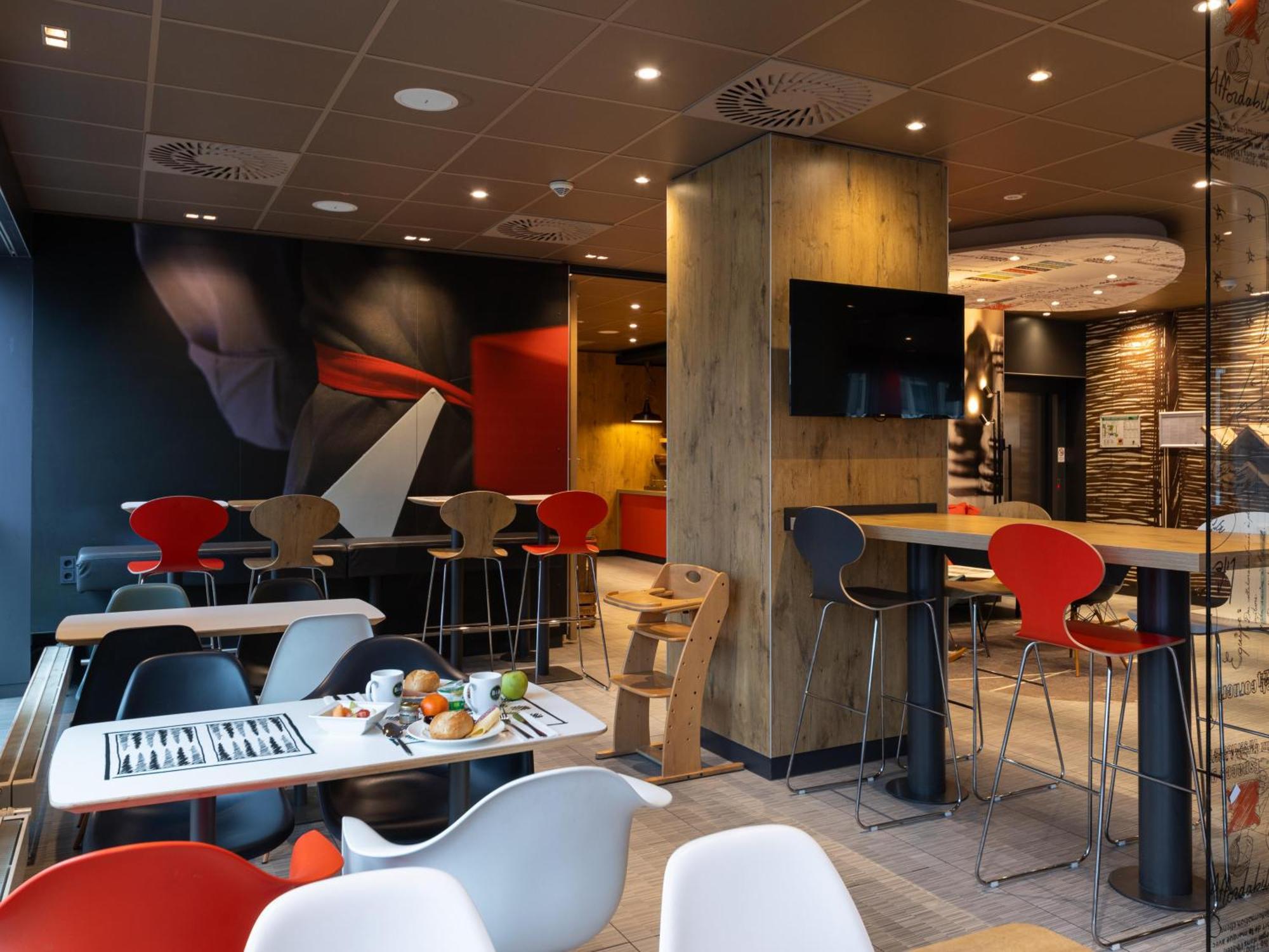 B&B Hotel Wuppertal-City Εξωτερικό φωτογραφία