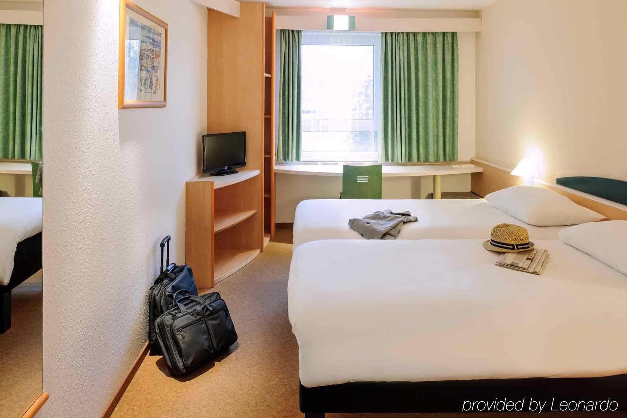 B&B Hotel Wuppertal-City Εξωτερικό φωτογραφία