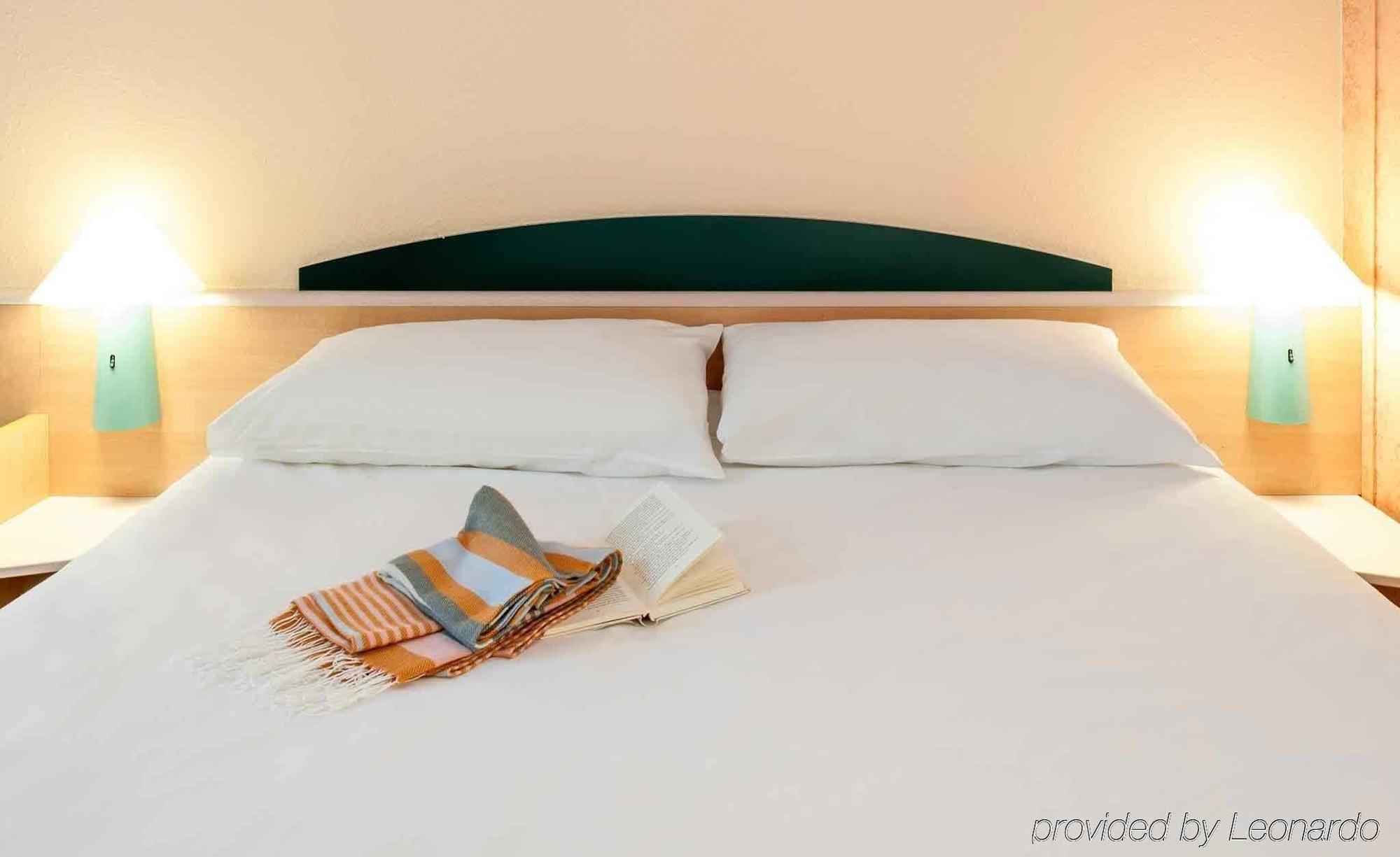 B&B Hotel Wuppertal-City Εξωτερικό φωτογραφία