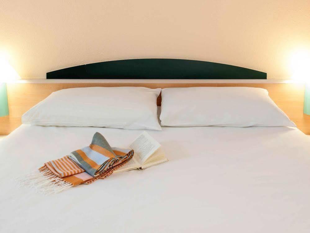 B&B Hotel Wuppertal-City Εξωτερικό φωτογραφία