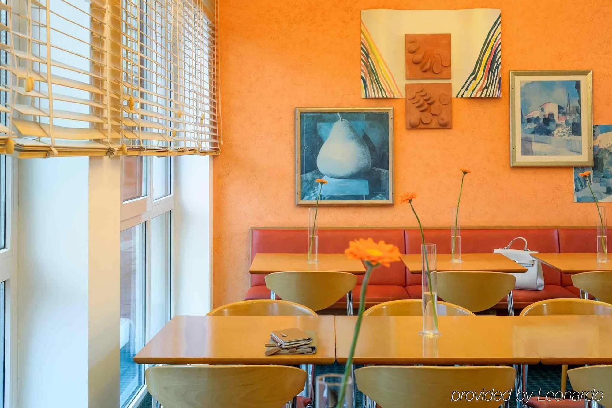 B&B Hotel Wuppertal-City Εξωτερικό φωτογραφία